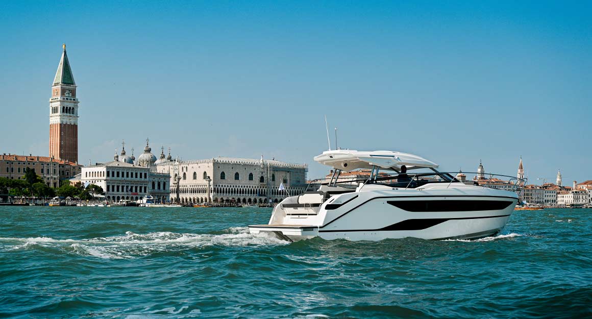 BAVARIA SR36 Open Top - Venedig