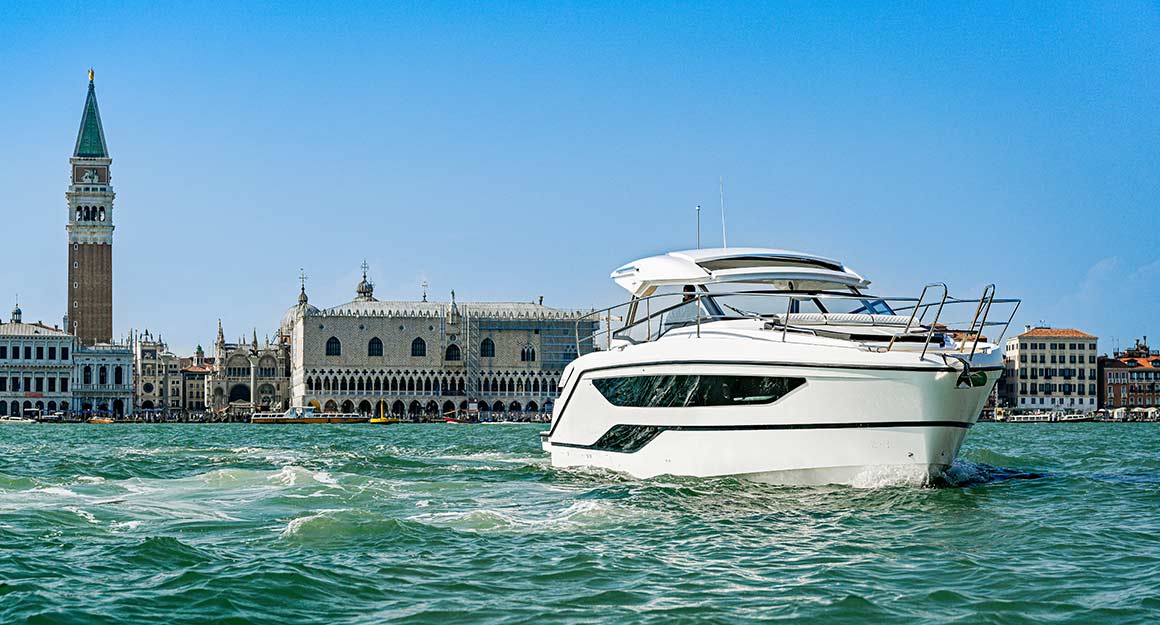 BAVARIA SR36 Open Top - Venedig