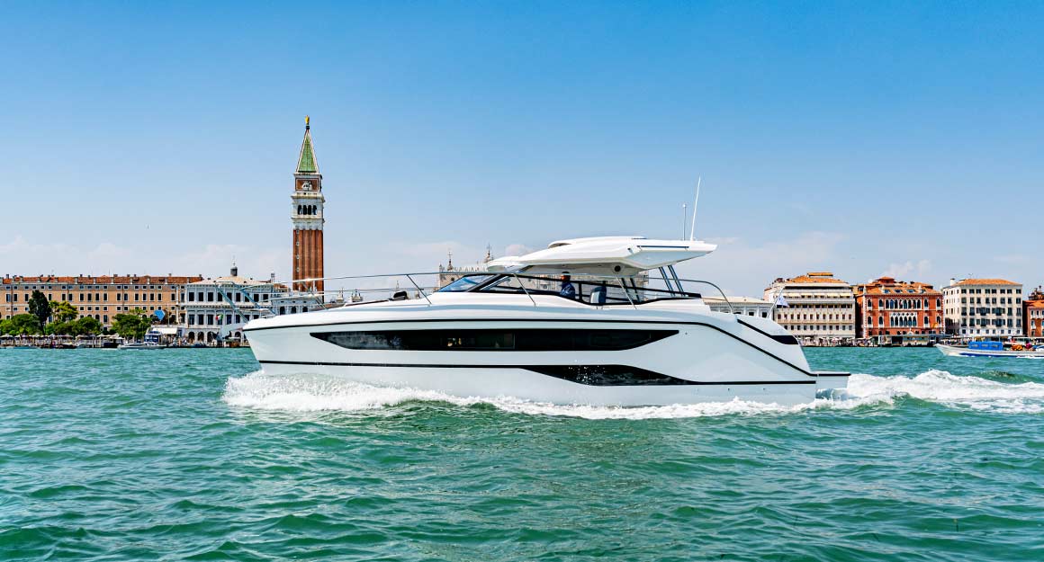 BAVARIA SR36 Open Top - Venedig